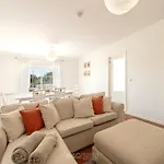 Serene - Perfect Family Retreat Near Nazare Villa Famalicão