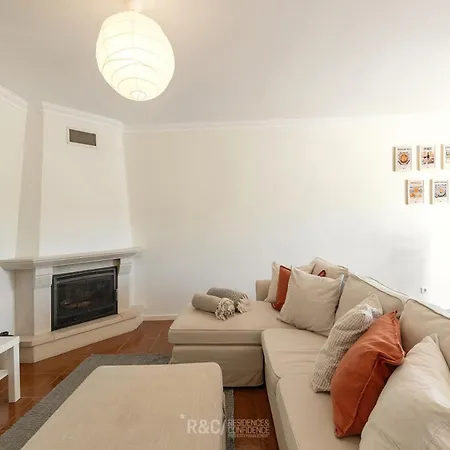 Serene - Perfect Family Retreat Near Nazare 别墅 *