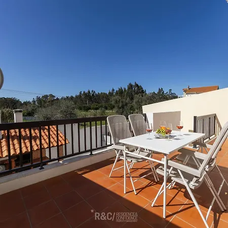 Villa Serene - Perfect Family Retreat Near Nazaré Famalicão