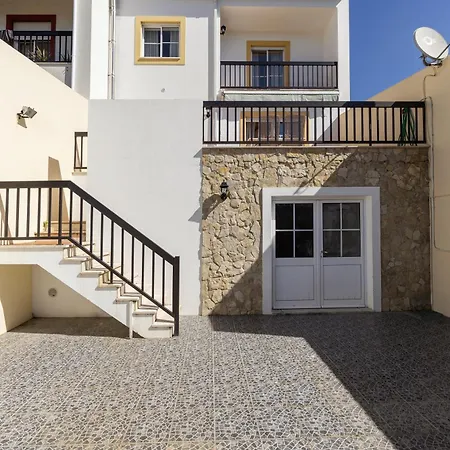 Serene - Perfect Family Retreat Near Nazaré